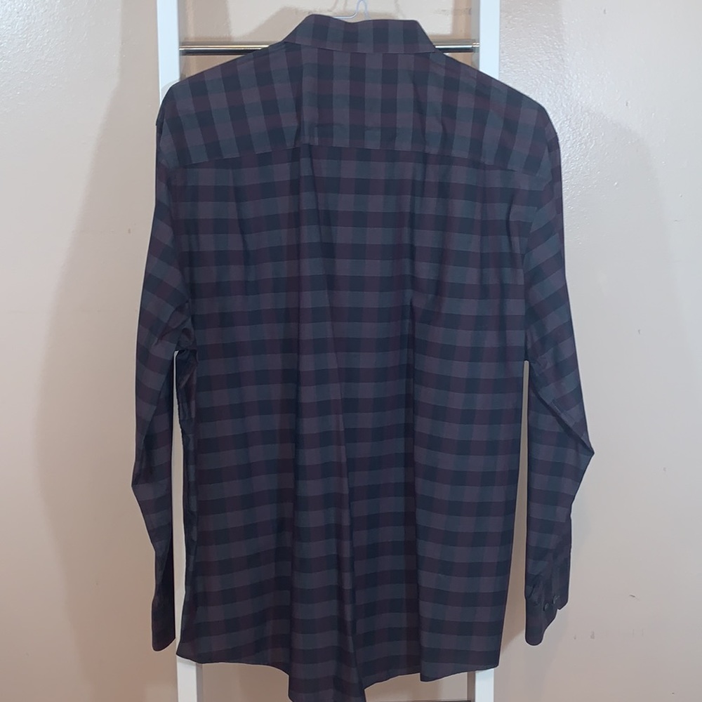 Alfani Men’s Purple/Gray Plaid Button Down - Picture 4 of 9